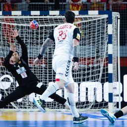 Balkáni hangulat, botrány a végén – a hollandok a győzelem mellett annak is örülhettek, hogy megúszták ép bőrrel…