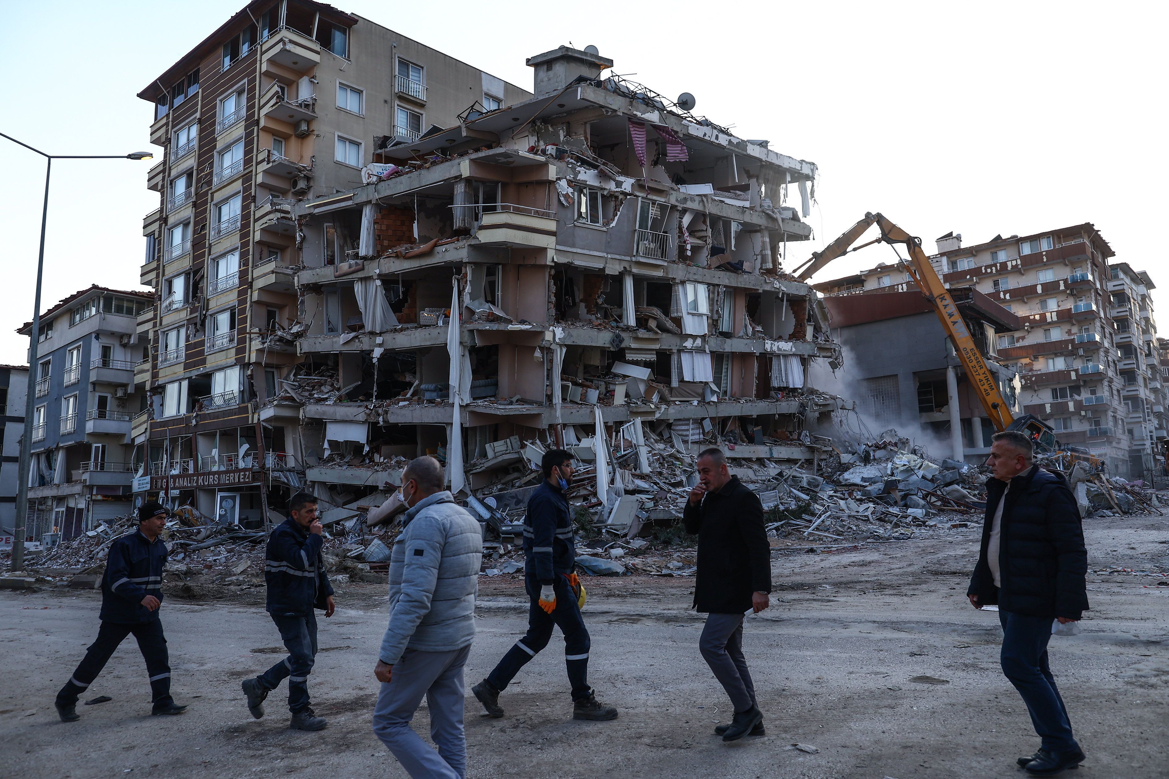 Egymillió dollárt adományoz a FIFA a török–szír földrengés áldozatainak