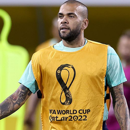 Dani Alves hamarosan újra futballozhat
