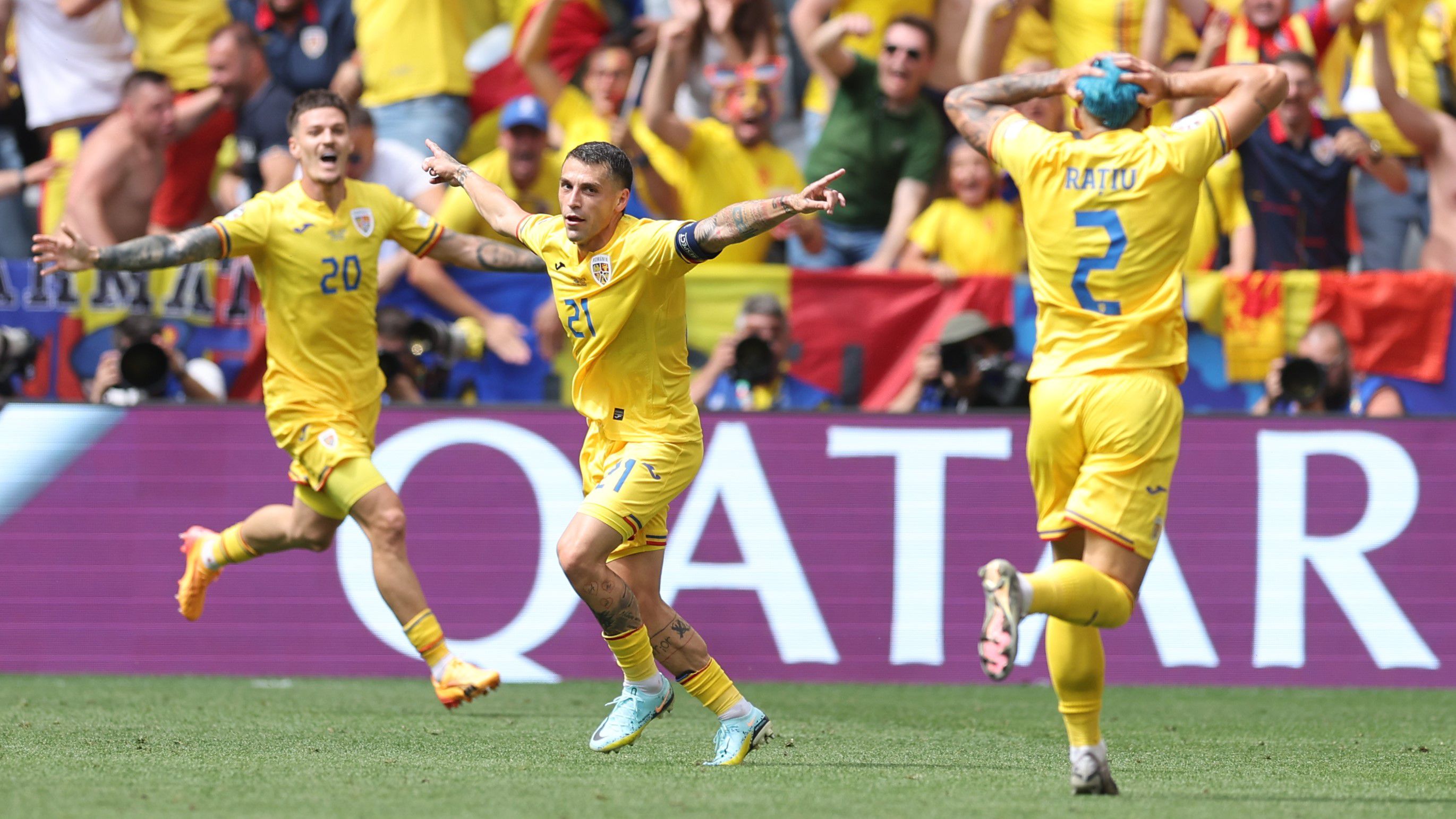 A románok meglőtték az Eb eddigi legszebb gólját, és esélyt sem adtak az ukránoknak