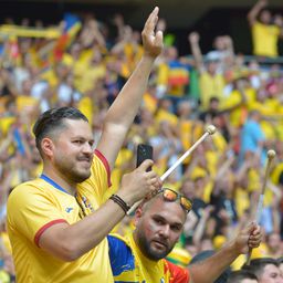 A román szurkolók Putyint éltették az ukránok ellen – videó