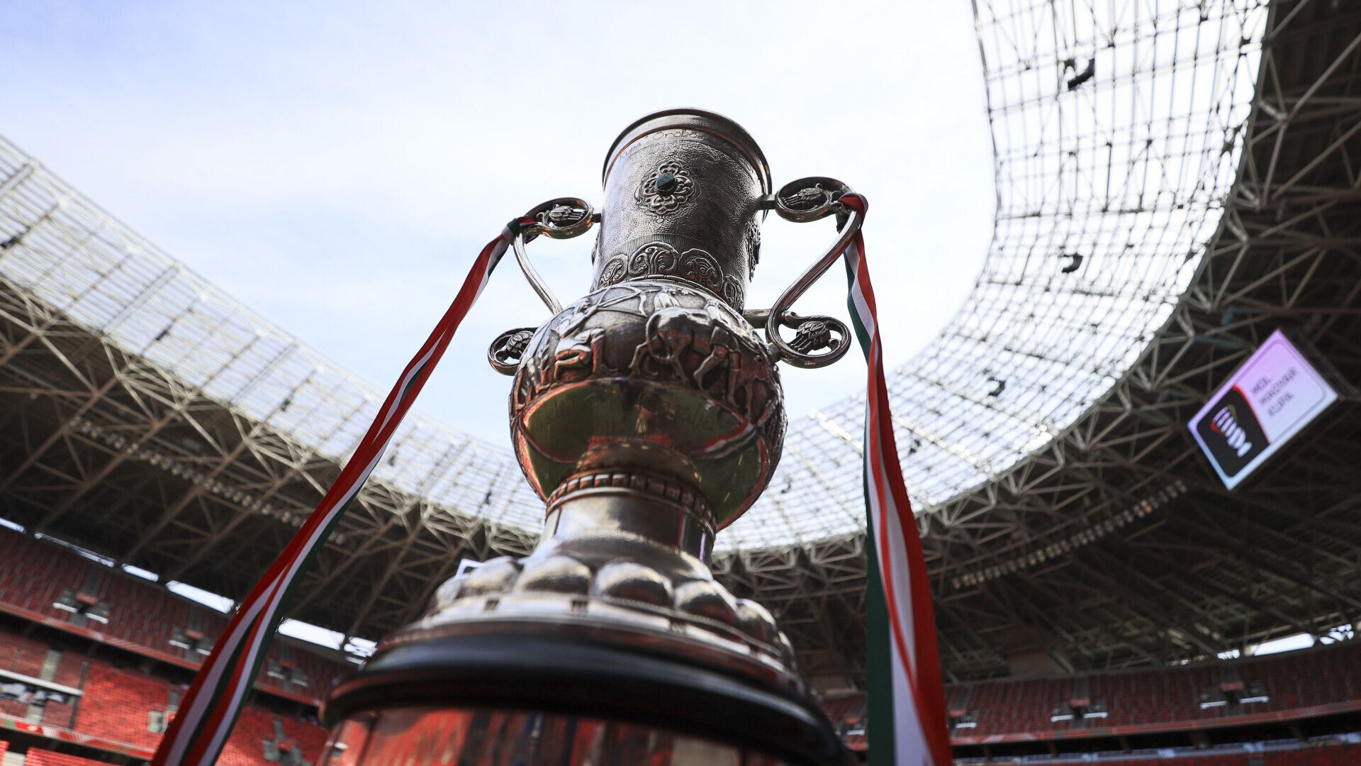 A Magyar Kupa győztese jövő tavasszal is a Puskás Arénában emelheti a magasba a serleget (fotó: mlsz.hu)