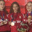 Világbajnoki bronzérmes az U17-es lánycsapat: Králl Dóra, Rajncsák Diána, Haraszin Linda
