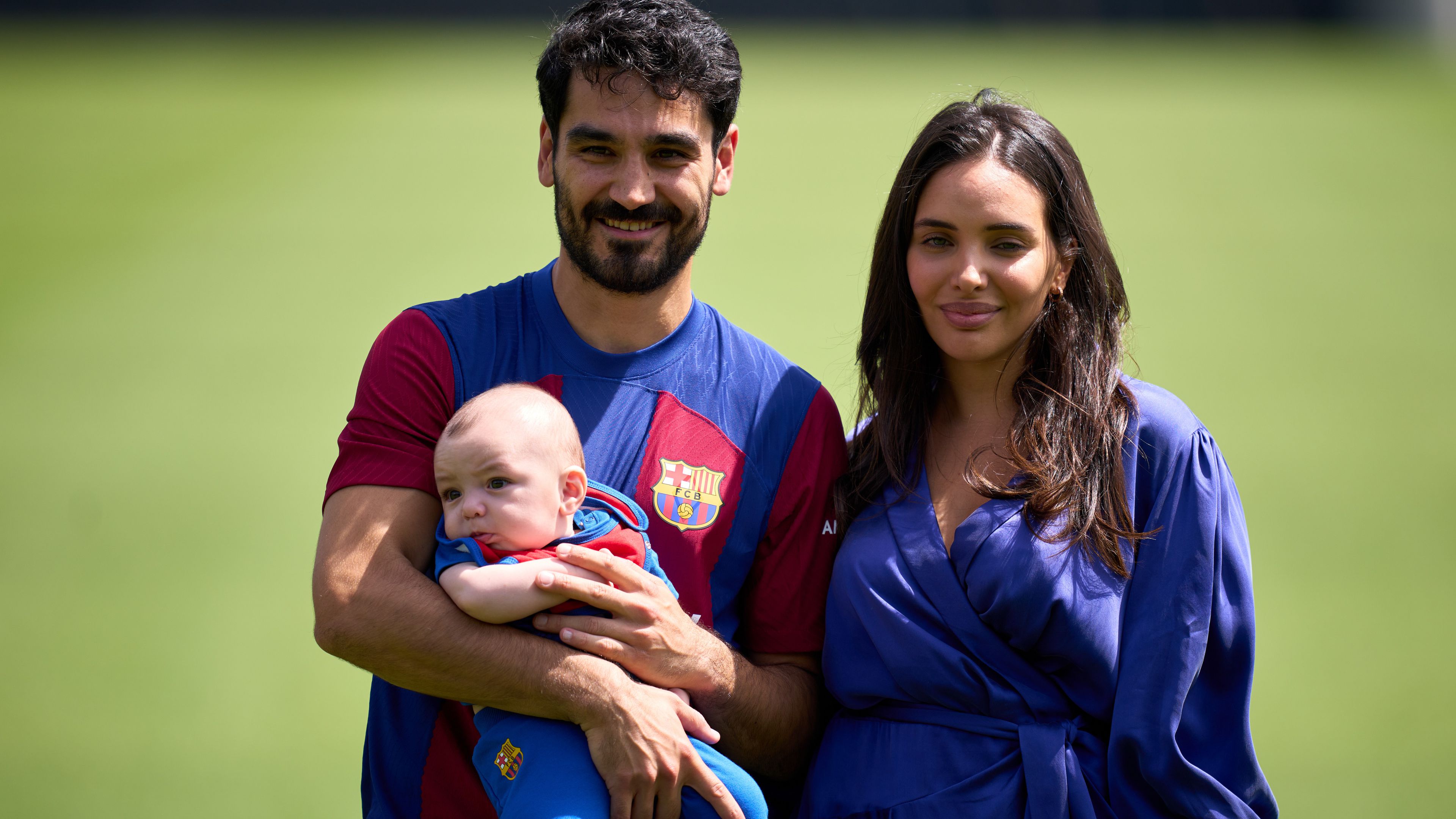 Videó: a tökéletes szülinap – erre biztosan nem számított a Barca új sztárjának felesége