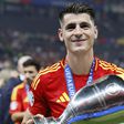 Az Európa-bajnok spanyol csatár a Milanba igazol