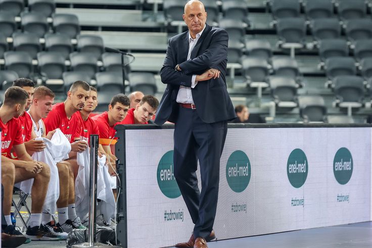 „Velem a válogatott nem tud magasabb szintre lépni” – Ivkovics az olimpiai selejtező után