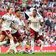 Első szögletét rögtön gólra váltotta, az Arsenal nyerte a rangadót az Old Traffordon