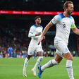 Harry Kane duplázott, Anglia kijutott