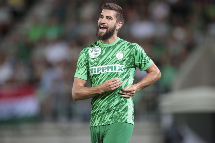 Kinyik Ákos kemény meccsre készül volt csapata ellen (Fotó: Paksi FC)