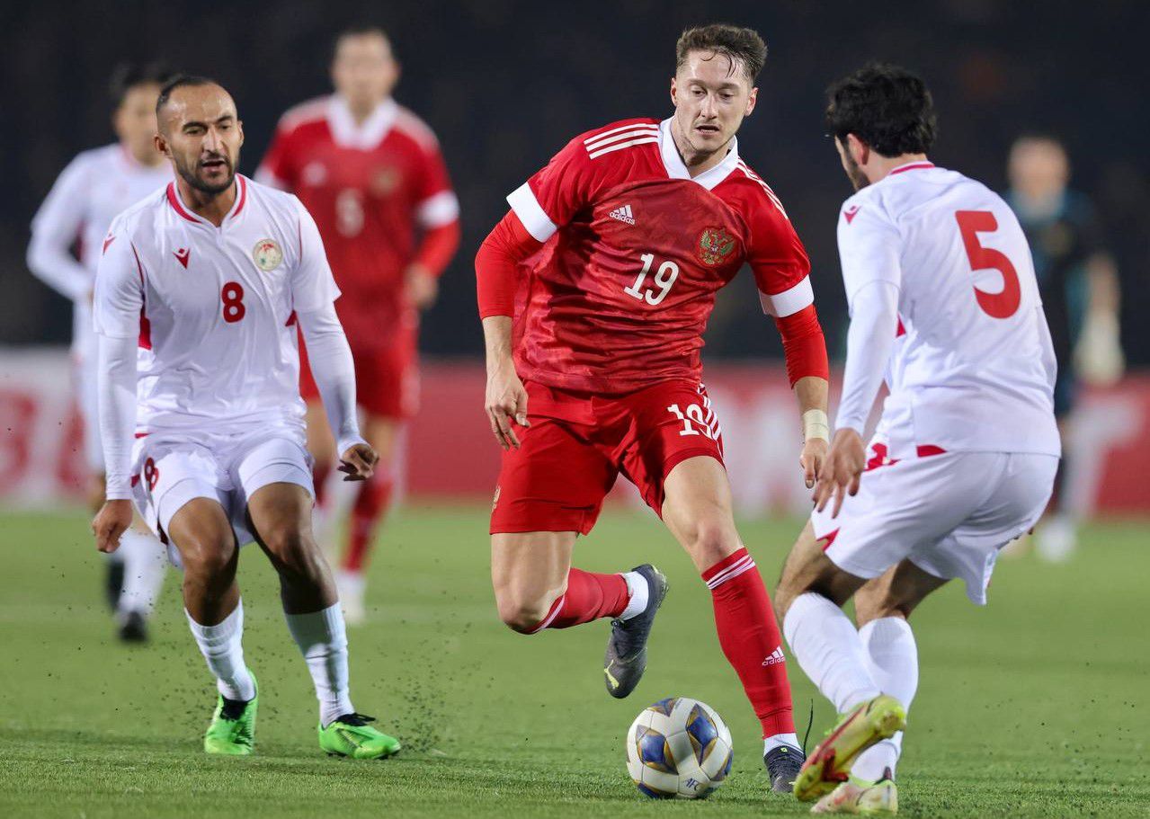 Az orosz futballvállogatott 0-0-s döntetlent játszott Tádzsikisztán vendégeként (Fotó: Twitter)