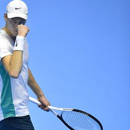 Videó: Sinner legyőzte Runét a tenisz vb-n, Djokovics továbbjutott