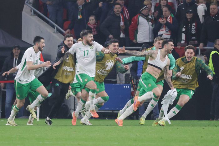 Troy Parrott a mennybe ment