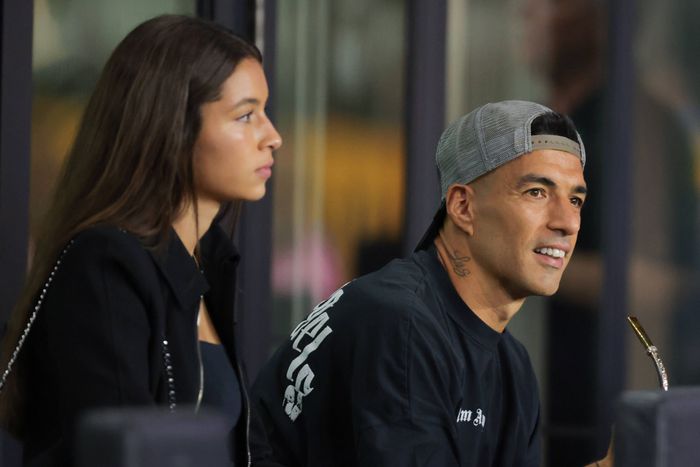 Luis Suárez gyermekkori nehézségeire emlékezett vissza