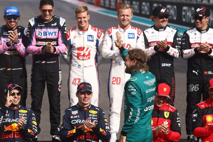 Kemény kritika: „Sebastian Vettel egy középszerű pilóta volt"