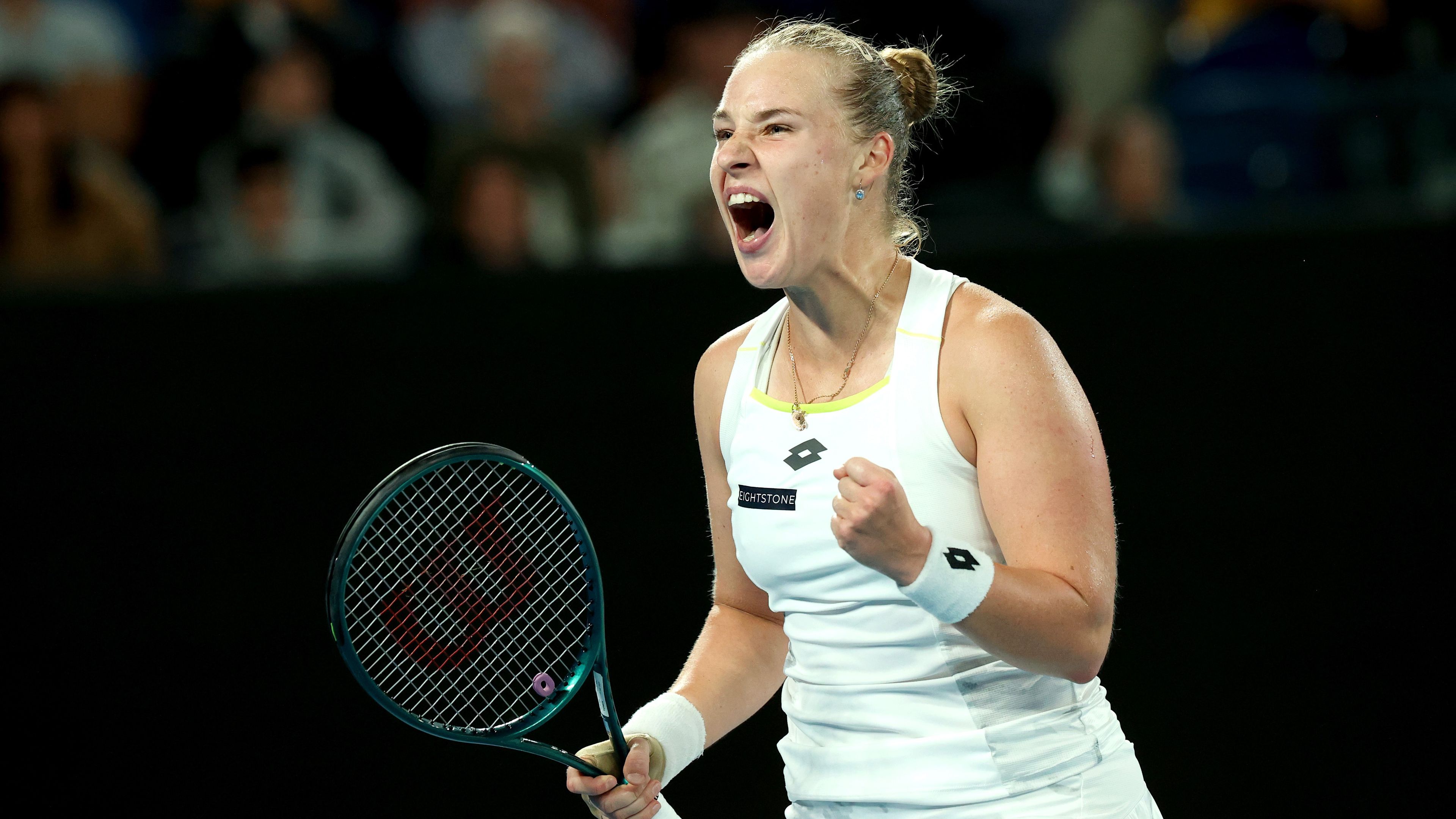Anna Blinkova fantasztikus meccsen búcsúztatta a tavalyi Australian Openen döntős, 2022-ben wimbledoni bajnokságot nyerő Jelena Ribakinát