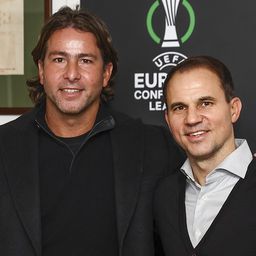 Hoppá, BL-győztes labdarúgó tűnt fel a Ferencvárosnál!