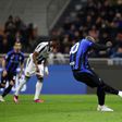 Az Inter tartja hárompontos előnyét a milánói riválisa előtt