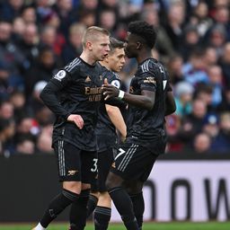 Az Arsenal kései gólokkal nyert Birminghamben – videókkal
