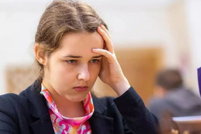 Gaál Zsóka parádézik, eddig ő a női sakk-világválogatott legjobbja (Fotó: Gaál Zsóka/Instagram)