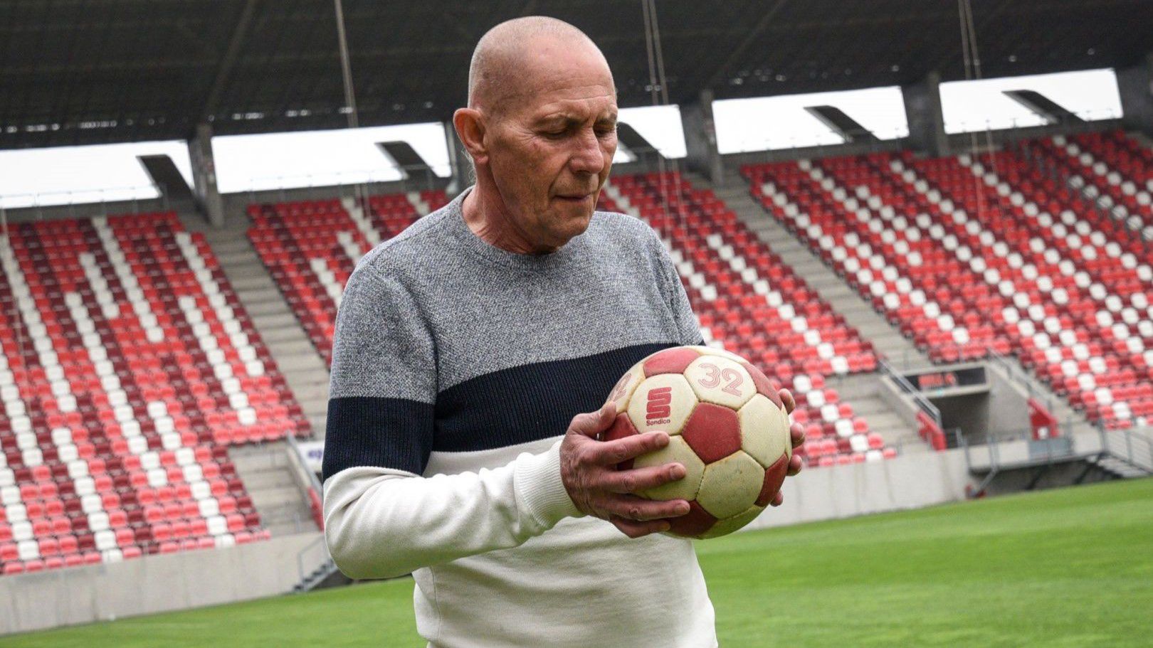 Nem ismeri fel látogatóit a Diósgyőr kórházban fekvő legendás futballistája