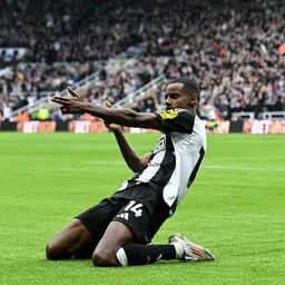 Bajnoki dobogóért csatázik az Arsenal és a Newcastle az Emirates Stadionban