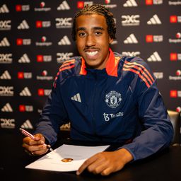 62 millió euróért igazolt belső védőt a Manchester United