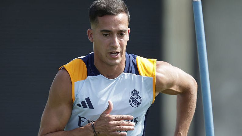 Lucas Vázquez újabb egy évig marad