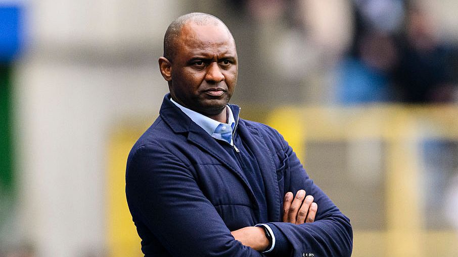 Patrick Vieira távozott Strasbourgból