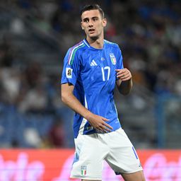Darwin Núnez helyett olasz válogatott csatárt igazolt a Napoli