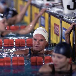 Használt óvszereket keresett edzője az olimpiai bajnok kukájában