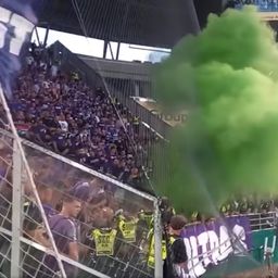 „Megvan erről a véleményem” – reagáltak az újpestiek a zöld füstbombára