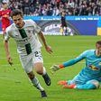 „Gulácsi megjegyezte, mindig gólt lövök neki” – a Gladbach duplázója