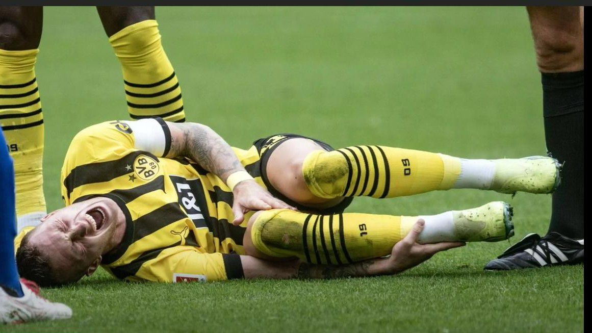 Nyilván a fájdalom is nagy volt, de Reusnak biztos bevillant: megint lemarad a világbajnokságról: Fotó: youtube-grabb