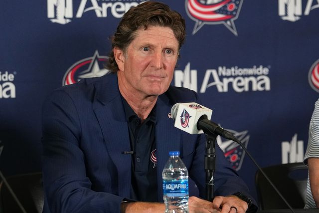 Mike Babcock lemondásra kényszerült