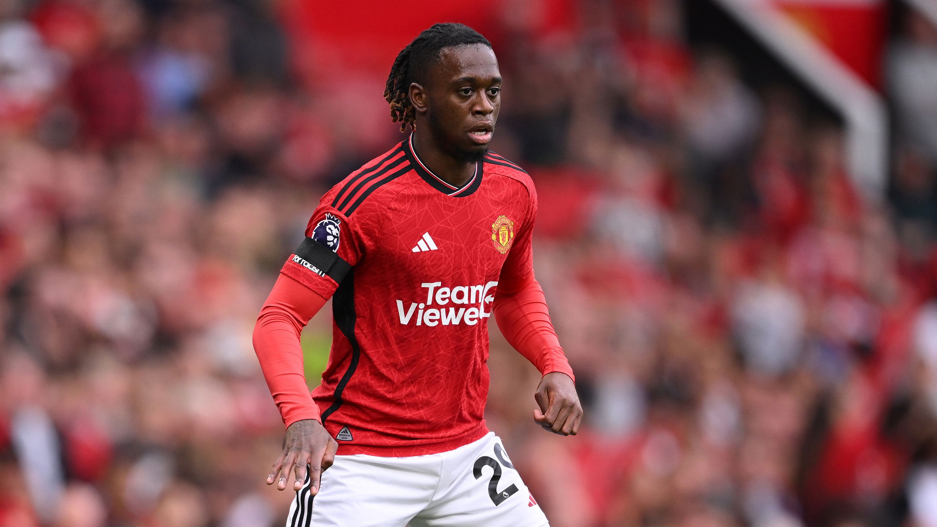 Aaron Wan-Bissaka csereként állt be a Brighton elleni meccs hajrájában