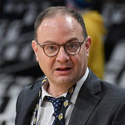 Több millió dolláros fizetés helyett mást választott az NBA legendája