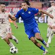 A szurkolók szerint az edzőnek azonnal mennie kell, és a Fradi exlégiósát is „lehúzták” a Bayern elleni 2–9 után