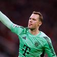 Manuel Neuer két történelmi mérföldkövet ért el a Chelsea elleni győzelem során