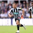 Decemberig nem játszhat a Newcastle rekordigazolása