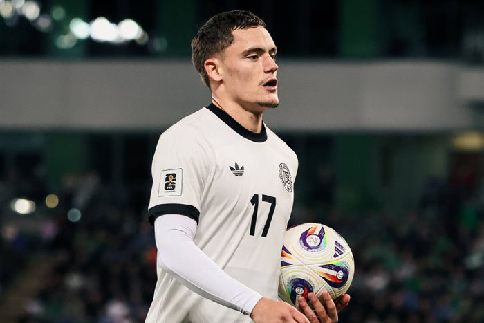 Wirtz-et védelmébe vette Slot és Van Dijk