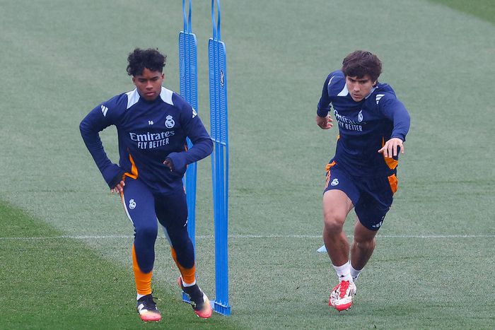 Gonzalo Garcia iránt sokan érdeklődnek, de Xabi Alonso nem akar megválni játékosától