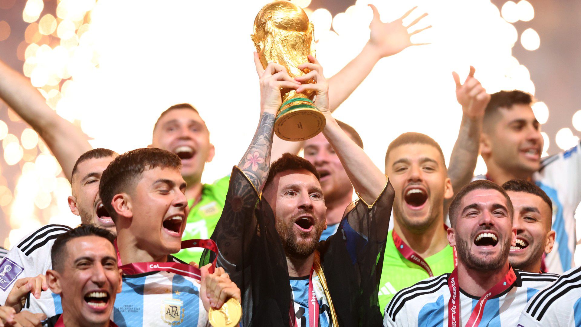 Őrült döntő! Lionel Messi és Kylian Mbappé különmeccse után Argentína nyerte a világbajnokságot!