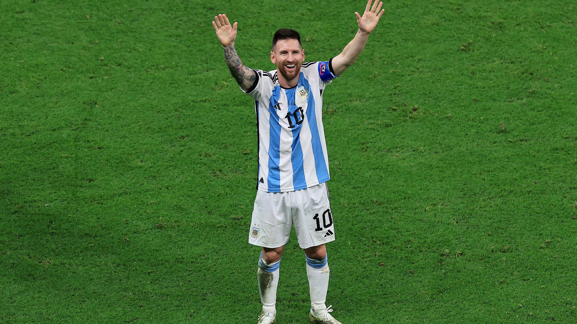 Így reagált Messi az utolsó argentin tizenegyes után – Videóval