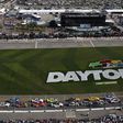 Pénztermelő iparág Florida számára az autóversenyzés – Daytonában elrajtolt a 75. NASCAR kupasorozat