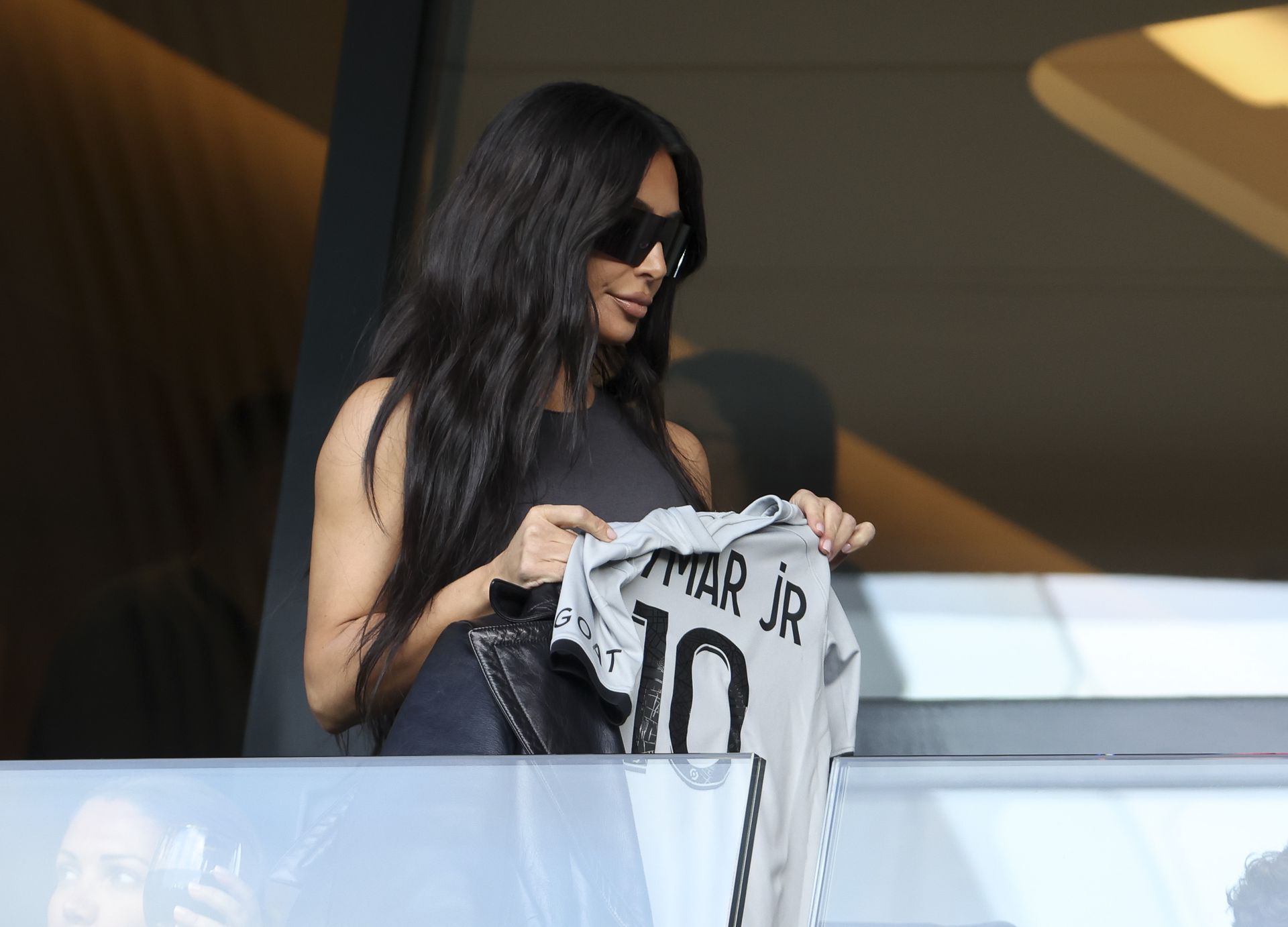 Bárhol jár, Kim Kardashian feltűnést kelt (Fotó: Getty Images)