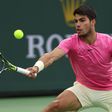 Alcaraz egy győzelemre a világelsőségtől, Medvegyevvel vívja az Indian Wells-i döntőt