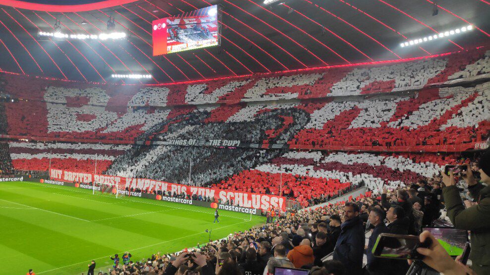 A Bayern szurkolóinak élőképe (Fotó: uefa.com)