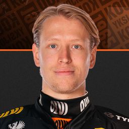 Két válogatott játékos is klubot váltott
