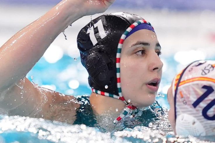 Az olimpiai bajnok legyőzésével döntős a magyar válogatott