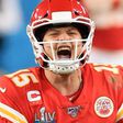 Mahomes gyakran üzen a magyar futballistának: Sallóiért rajong a Super Bowl sztárja